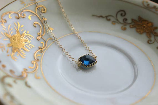 Dainty Framed Crystal - Bracelet