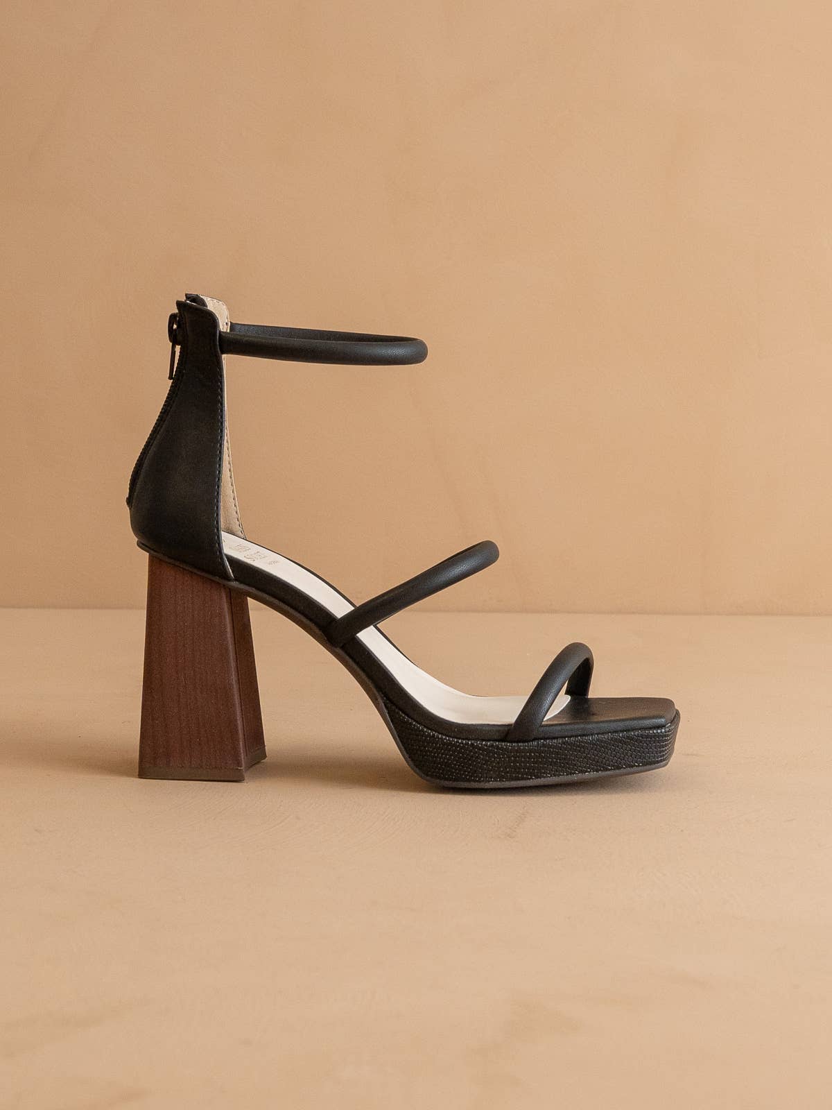 The Aisa Black - 3-Strap Platform Heels