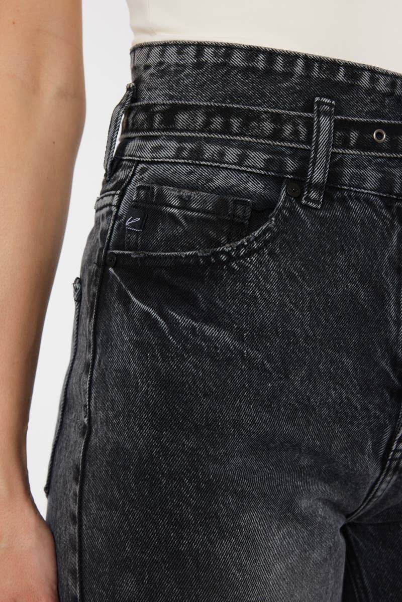 Zinc Ultra High Rise 90's Wide - KanCan Jeans *Size  28 or 29*
